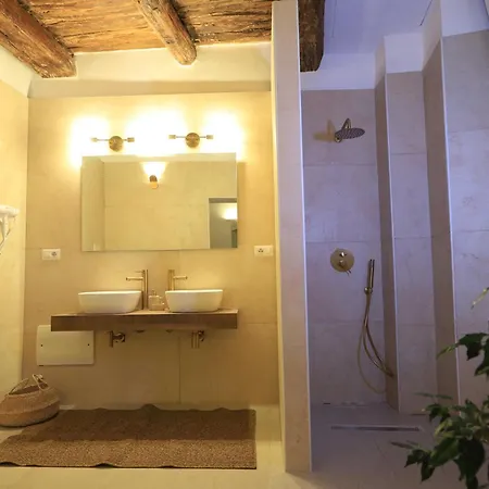 Ai 13 Gradoni Di Chiaia Bed & Breakfast 3*