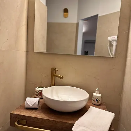 Bed & Breakfast Ai 13 Gradoni Di Chiaia