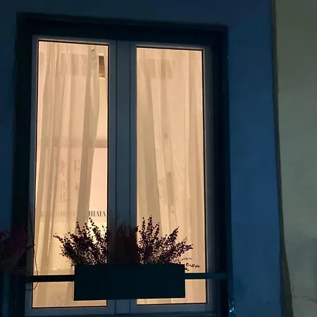 Ai 13 Gradoni Di Chiaia 4* Nápoles