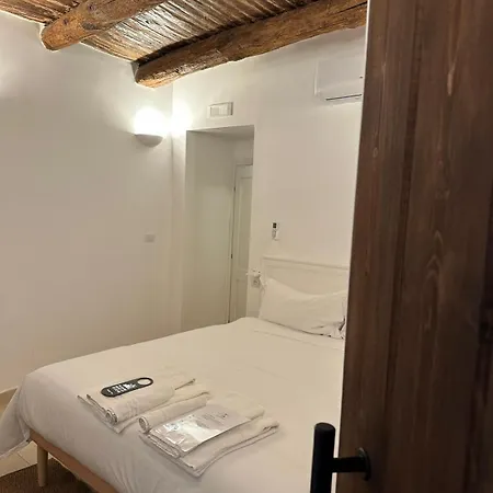 Ai 13 Gradoni Di Chiaia Bed and breakfast